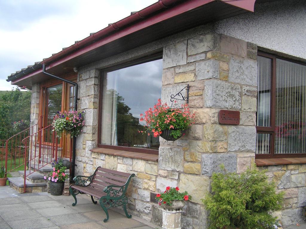 Balnacraig Bed & Breakfast Saline Ngoại thất bức ảnh